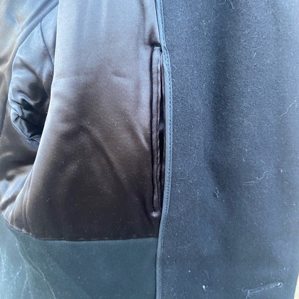 Vintage U.S. Navy Women's Peacoat | Sterlingwear Boston | 100% Wool | Size 12R - Picture 8 of 9